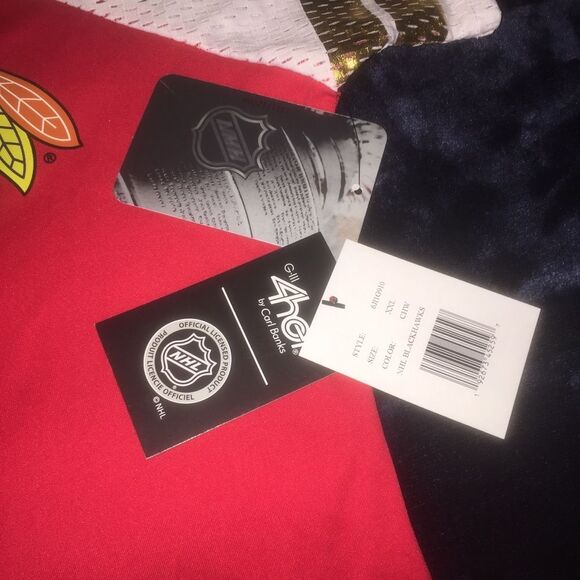 NWT Chicago Blackhawks Jersey Shirt NHL Gold Size XXL NHL Hockey Plus V Neck - Picture 6 of 7